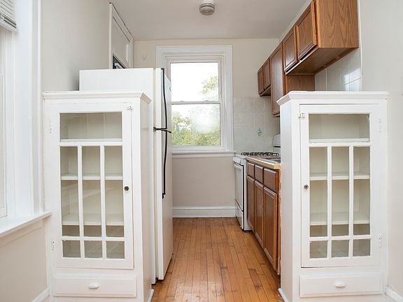 4th image of 4218-24 N Clark St #20-10