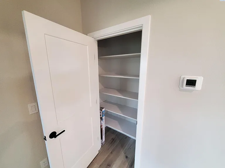 4130 N Clover Rd — Photo 22