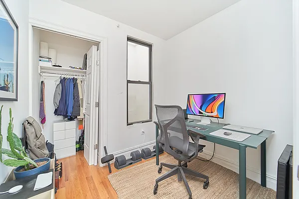 Rented by Living New York | media 8