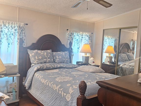 5th image of 131 Blue Jay Ln #K15