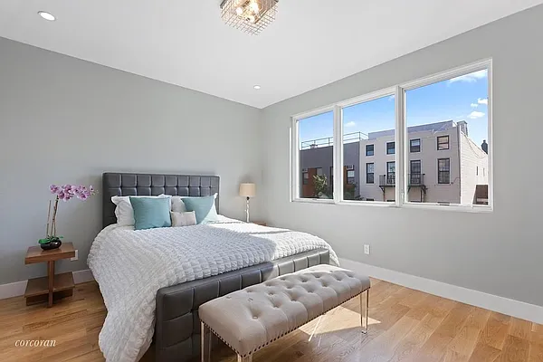 Sold by Corcoran | media 22