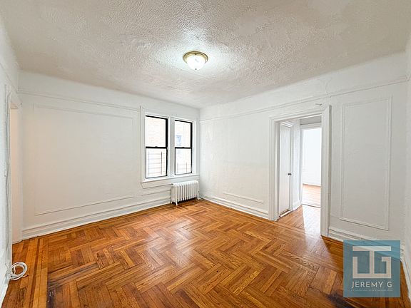 4th image of 1175 Fulton Ave #2C