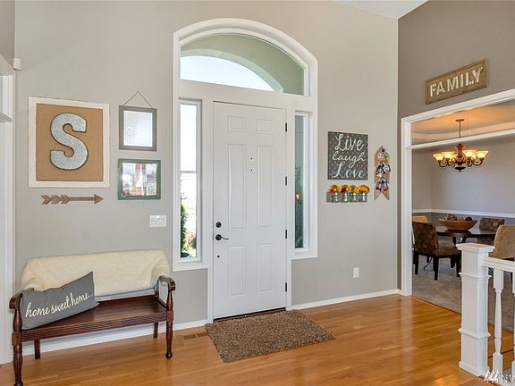 2nd image of 9915 181st Avenue Ct E