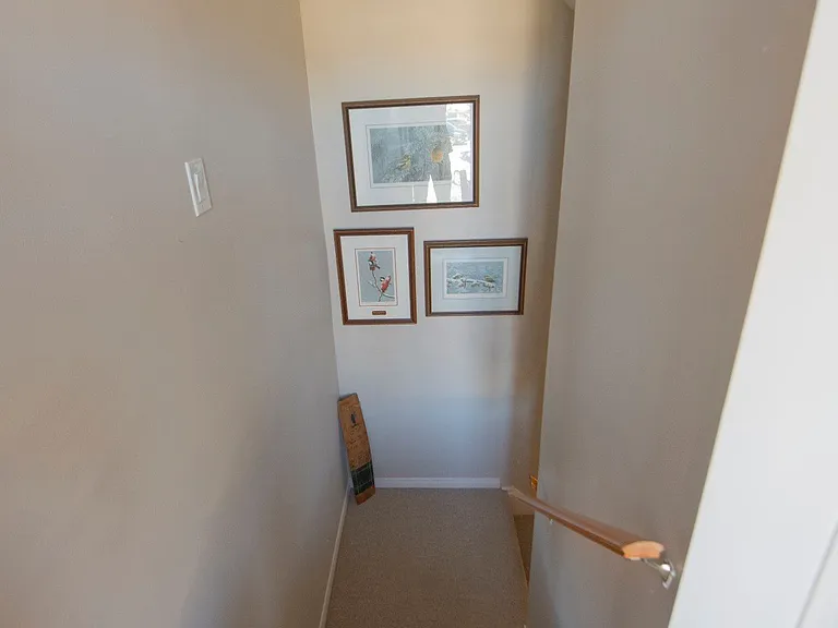 150 Victoria St S #112 — Photo 17