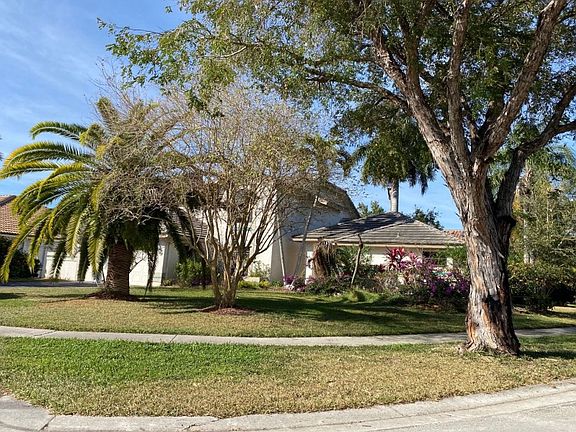 2nd image of 10301 NW 18th Pl