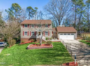 104 Thresher Ct, Cary, NC 27513