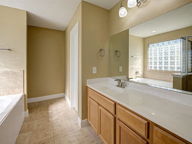 16011 Heights Harvest Ln — Photo 22