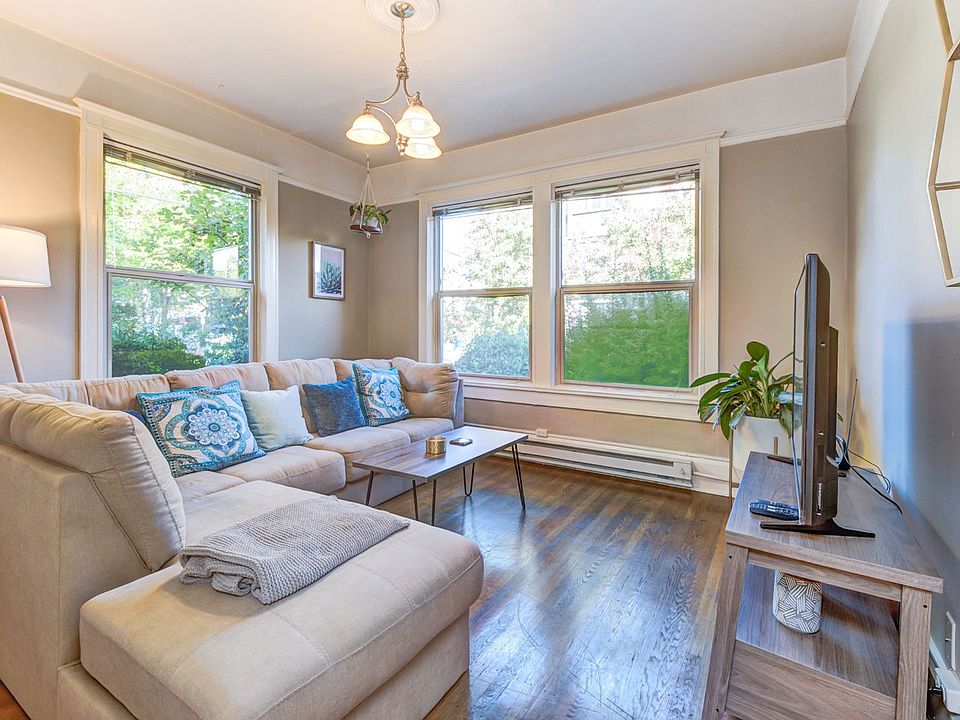 1st image of 349 16th Ave E #104