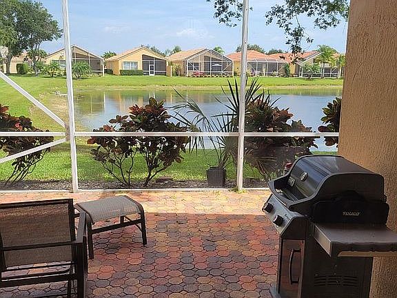 5th image of 7213 Cataluna Cir