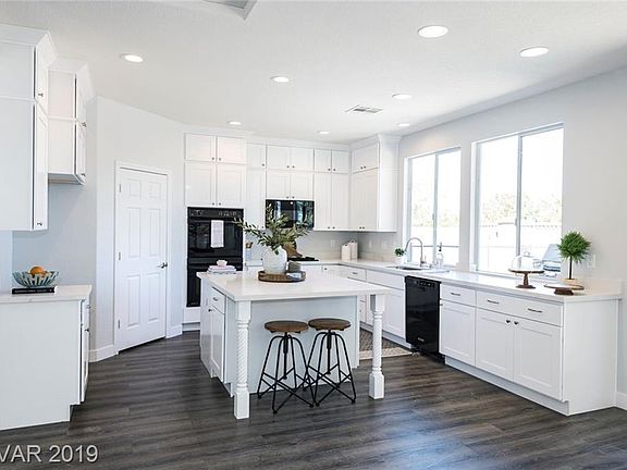 4th image of 3404 Lacebark Pine St