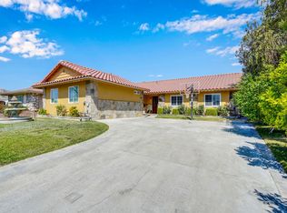 20111 Lakemore Dr, Santa Clarita, CA 91351