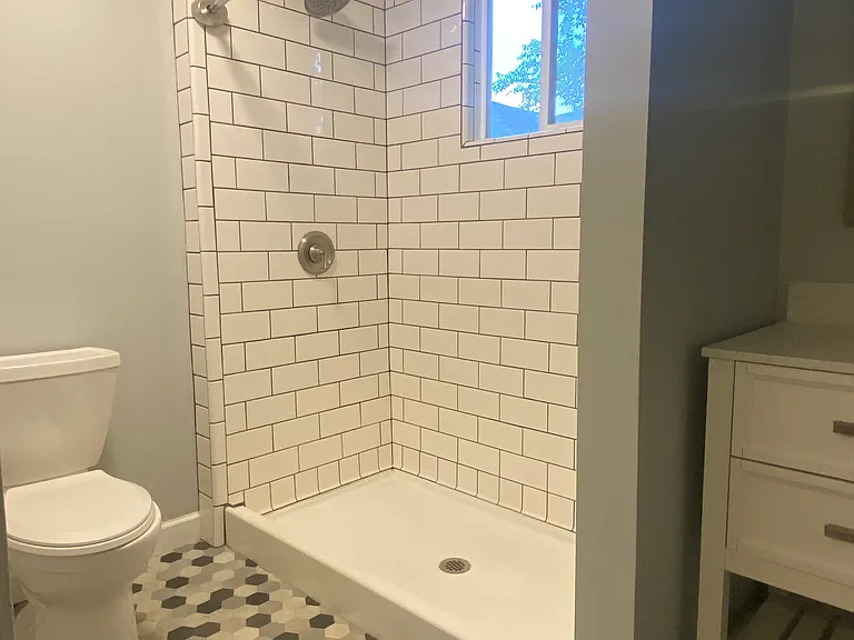 1310 N Clark St — Photo 5