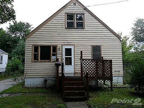 1st image of 1010 Leslie St