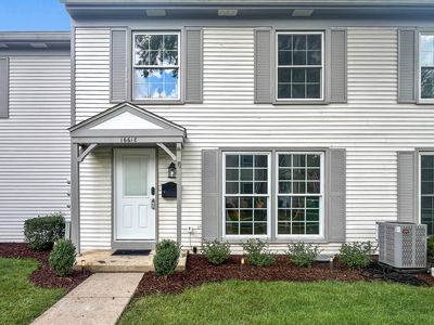1661 Farragut Ct APT E, Wheaton, IL, 60189