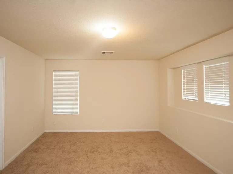 18519 Each Elm Way — Photo 19