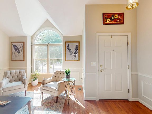 3rd image of 1803 Rollins Ct