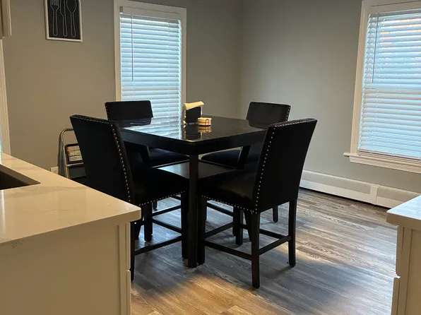 22 West St APT 3, Biddeford, ME 04005