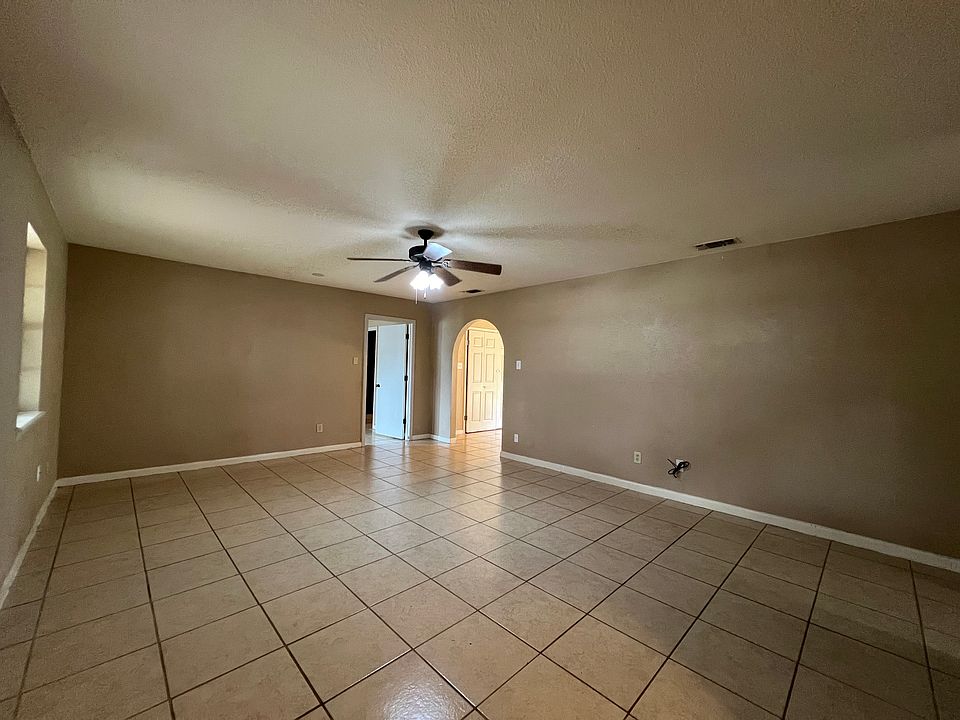 1st image of 1359 Melissa Dr