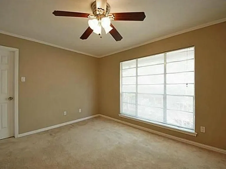 10594 High Hollows Dr #290 — Photo 6