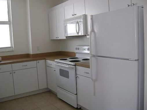 4th image of 1250 S Miami Ave APT 1214