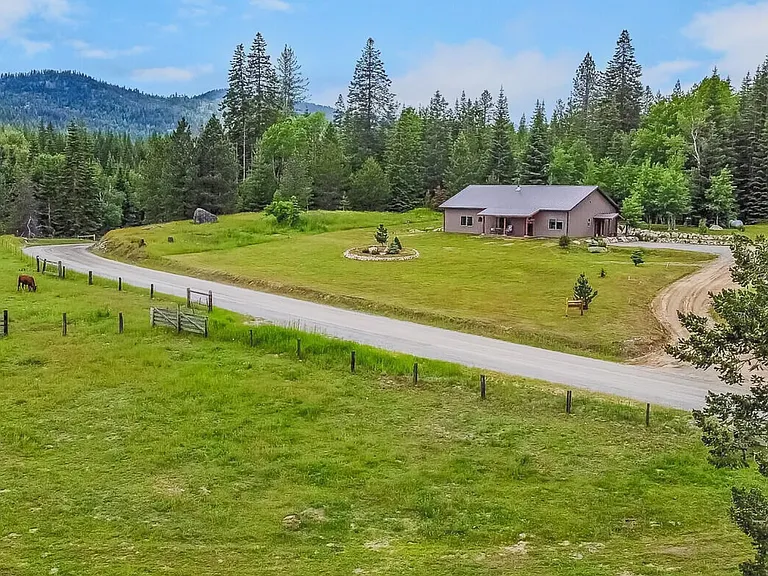 3141 N Riley Creek Rd — Photo 20