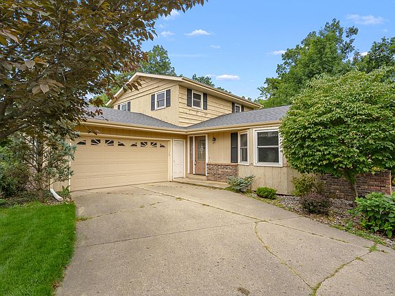 2nd image of 3004 Tattersall Rd
