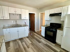 117 Lafayette Sq, Haverhill, MA
