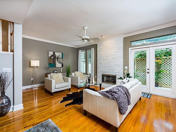 5th image of 2311 W Morrison Ave Unit 17