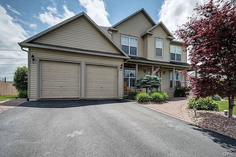 1st image of 8766 Alizarin Ave