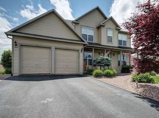 8766 Alizarin Ave, Cicero, NY 13039