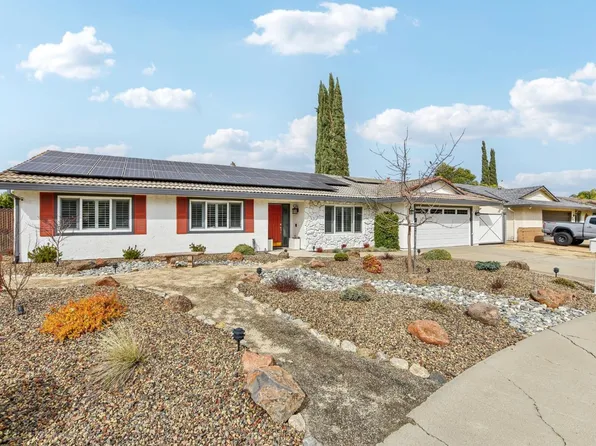 8907 Rosslare Ct, Elk Grove, CA 95624
