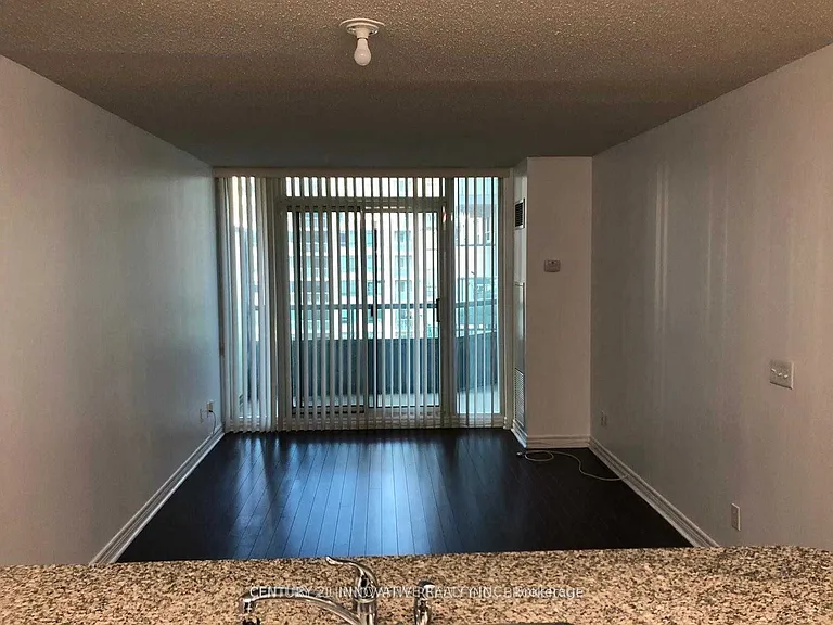 51 Lower Simcoe St #628 — Photo 6