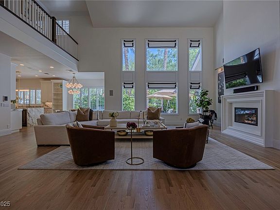 5th image of 9213 White Tail Dr