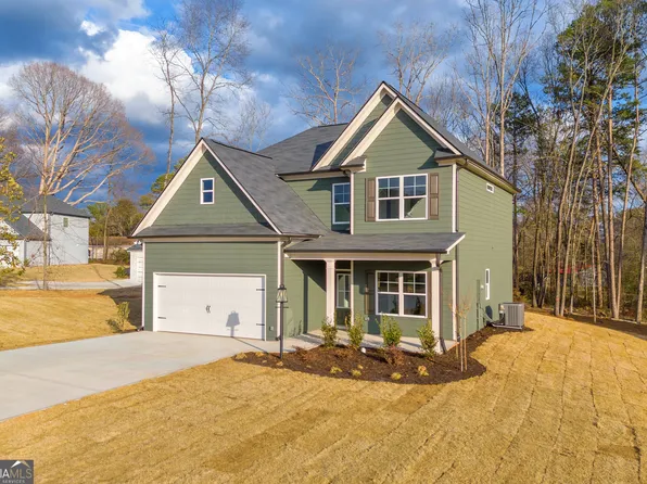 321 Quail Forest Cir, Toccoa, GA 30577