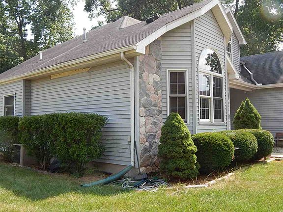 2nd image of 10414 Lindwood Ct