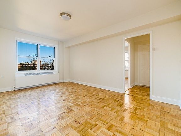 3rd image of 2265 5th Ave APT 9D