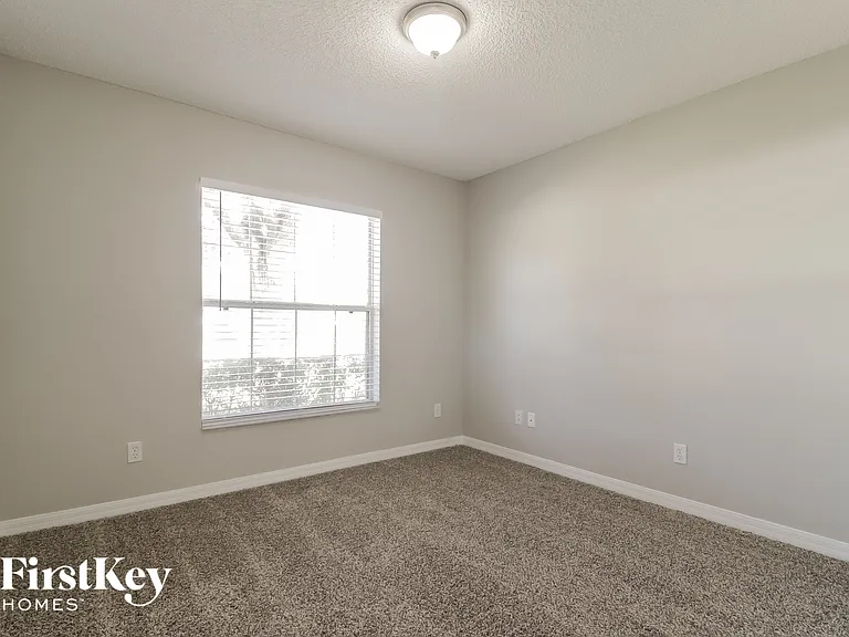 2417 Larkwood Rd — Photo 10