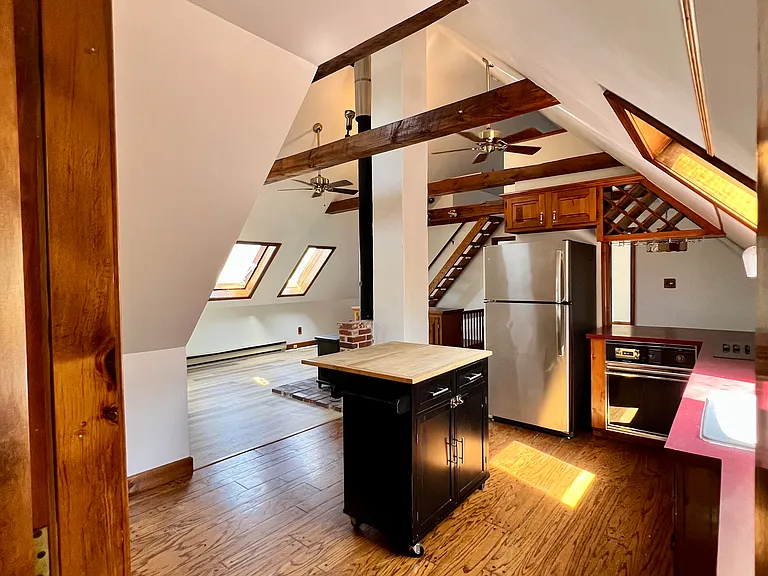 51 Hale St #3 — Photo 4