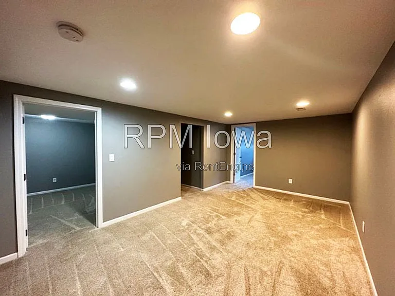 1318 SW Lynn Dr — Photo 13