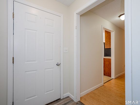 5th image of 212 Oldefield Farms Road #212