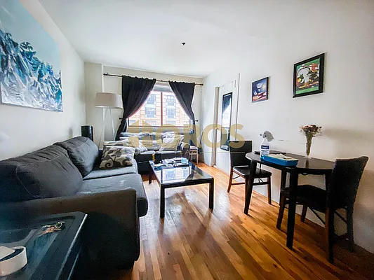 Rented by City Connections Realty | media 12