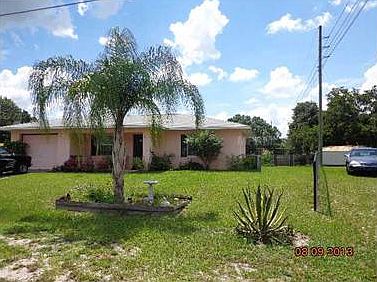 2nd image of 842 Austin Cir