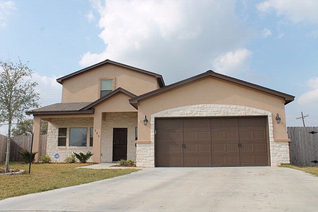 1st image of 325 Tuscany Dr