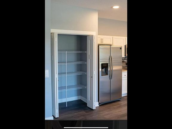 4th image of 7040 NE 14th St APT 201