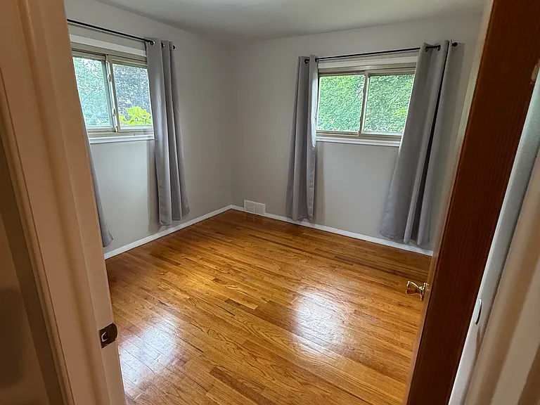 1431 Edgeorge St — Photo 16