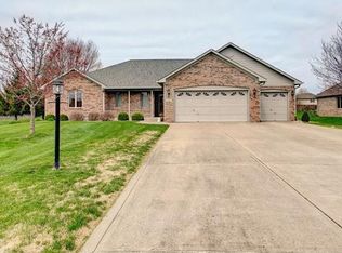 323 Samuel Dr, Whiteland, IN 46184