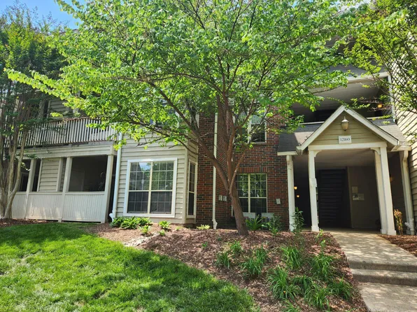 12160 Penderview Ln APT 1705, Fairfax, VA 22033