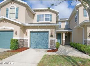 8873 Grassy Bluff Dr, Jacksonville, FL 32216
