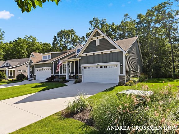 2nd image of 17512 Shinnecock Dr