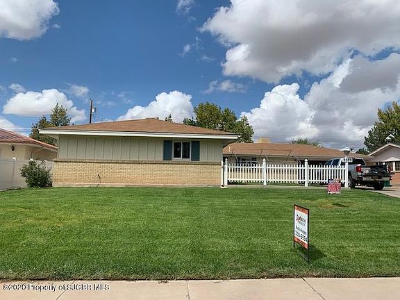 2nd image of 3509 N Sunset Ave